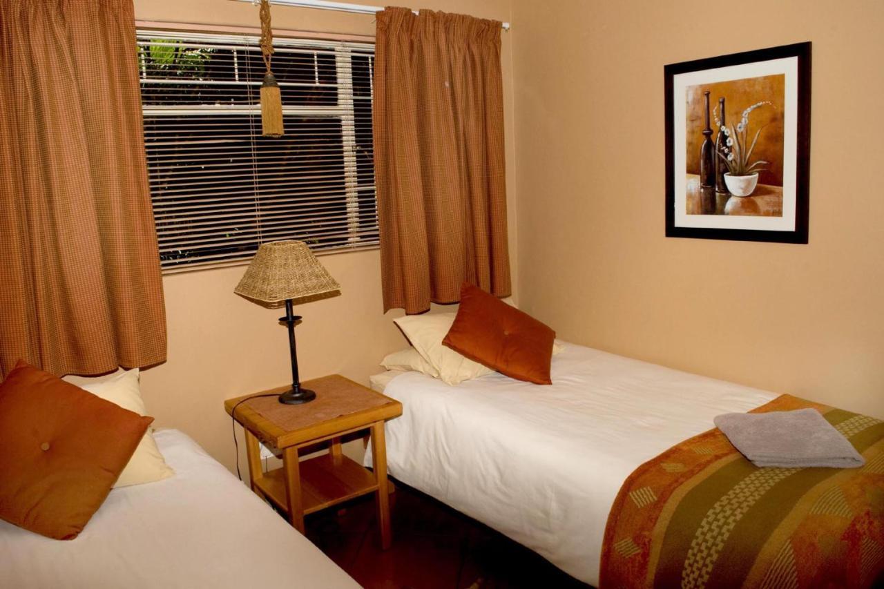 Selati 103 Guest Cottages マレラネ エクステリア 写真