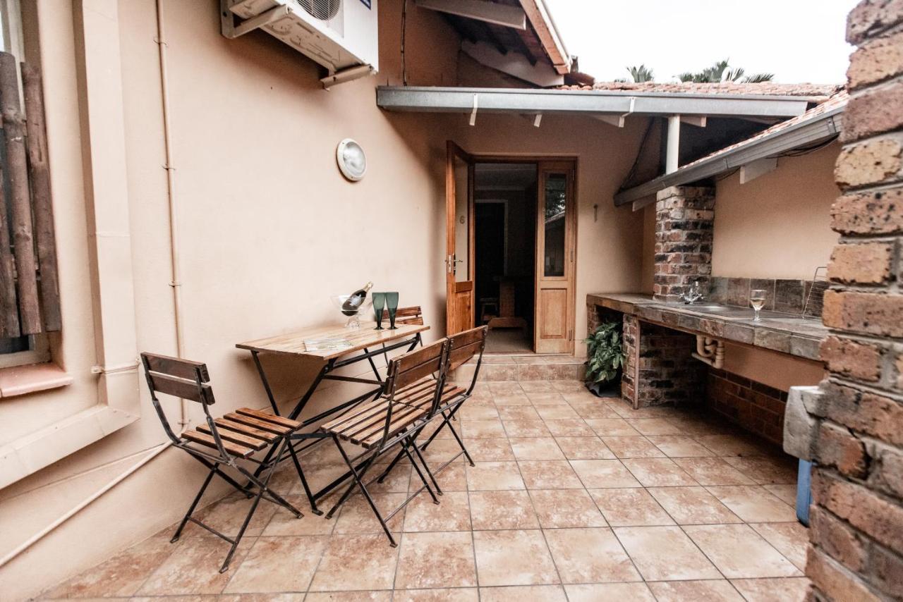 Selati 103 Guest Cottages マレラネ エクステリア 写真