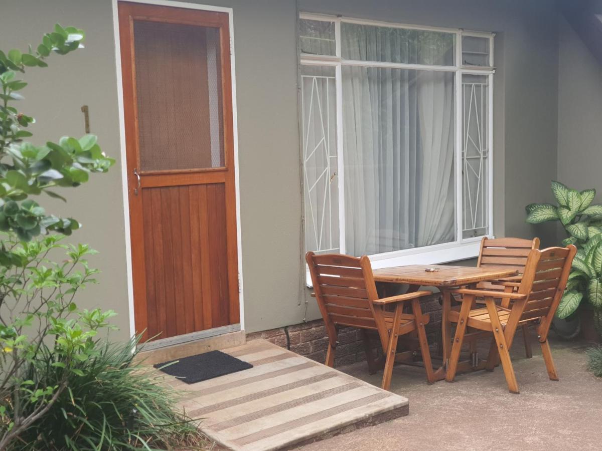 Selati 103 Guest Cottages マレラネ エクステリア 写真